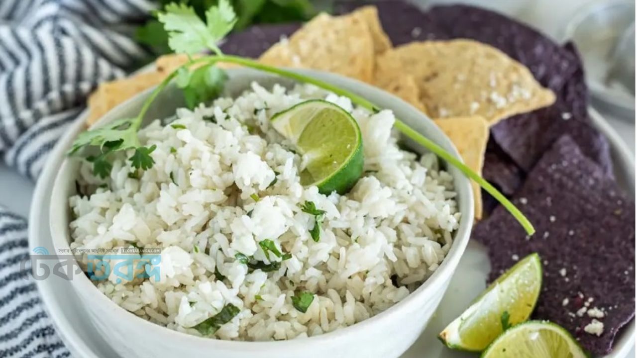 গরম ভাত-তরকারিতে লেবু দিয়ে উপকার কমাচ্ছেন নাতো