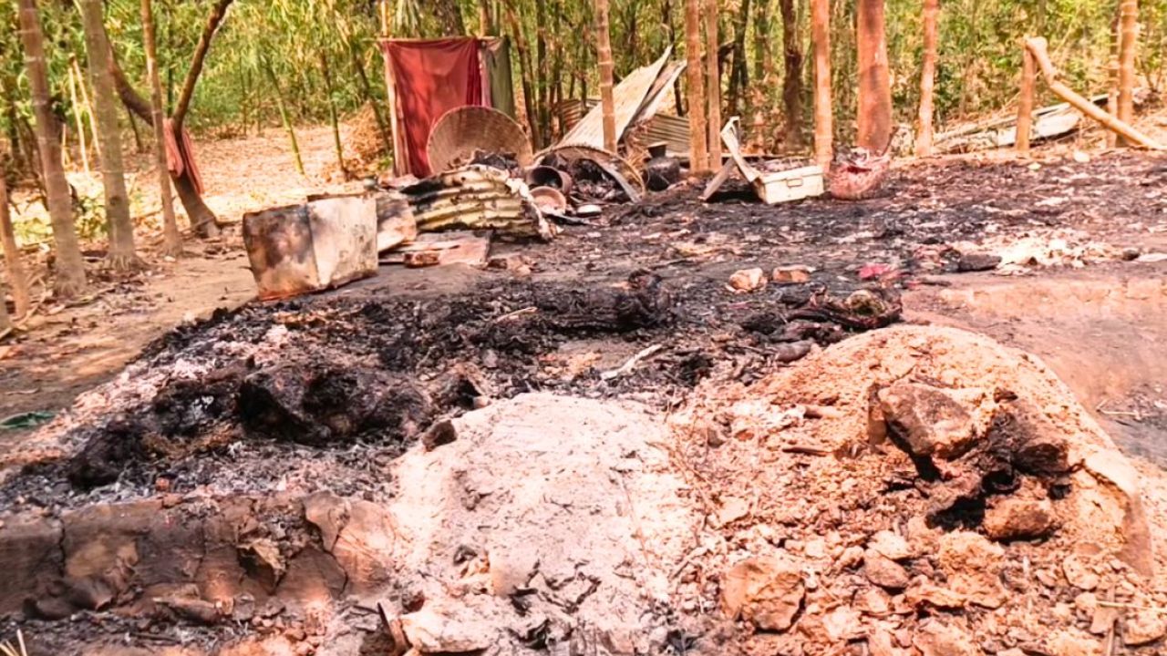 তাহিরপুরে রহস্যজনক অগ্নিকাণ্ডে নিঃস্ব দরিদ্র পরিবার