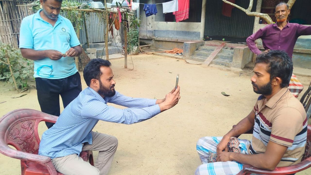 শৈলকুপার ৬ গ্রামে &lsquo;কৃষি কার্ড&rsquo;র তথ্য সংগ্রহ শুরু