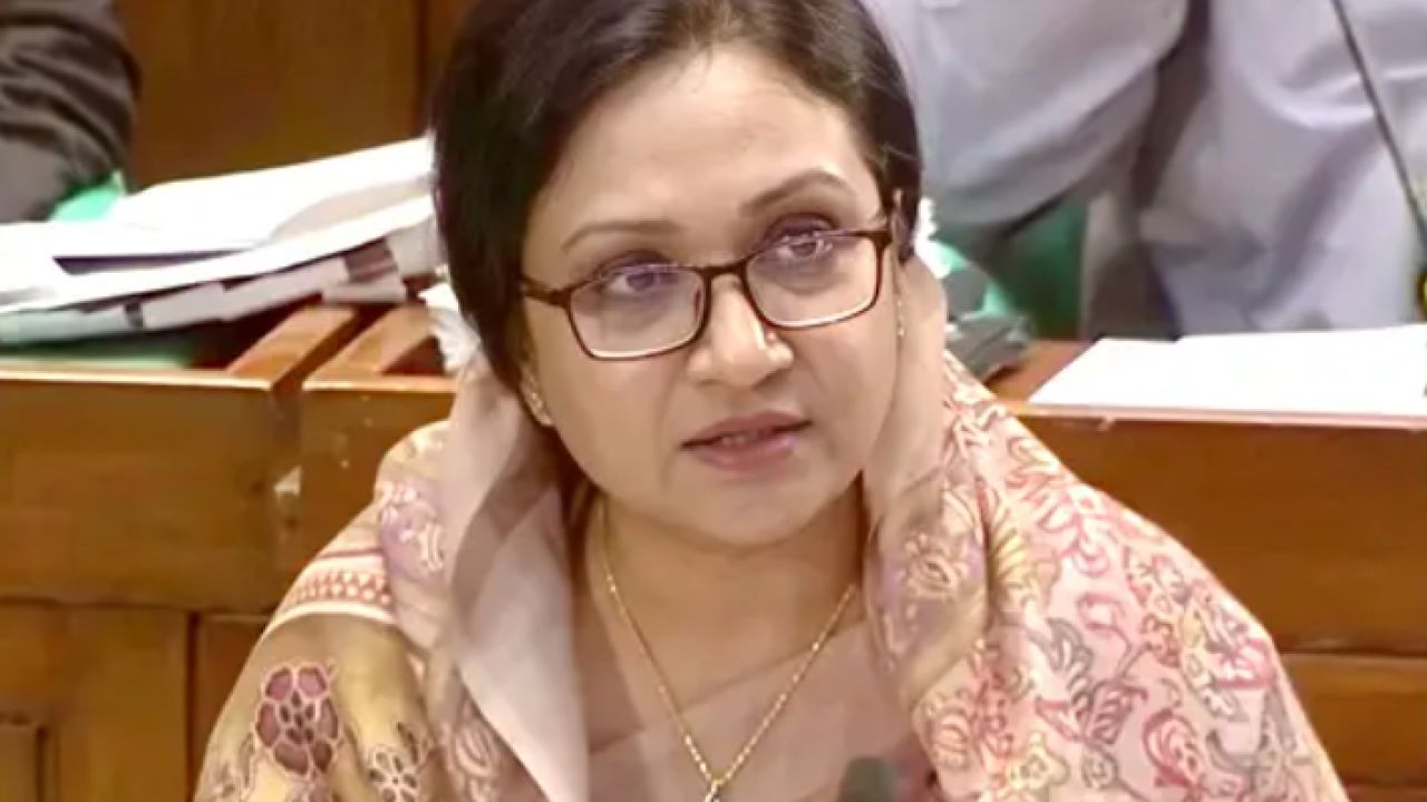 সংসদে স্পিকারকে ‘মাই লর্ড’ সম্বোধন প্রতিমন্ত্রীর, পরে দুঃখ প্রকাশ