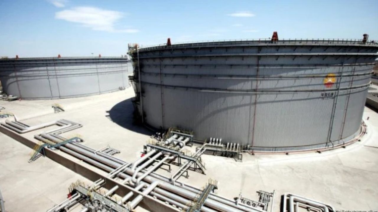 ‘সৌদি রাজপরিবারের’ কোম্পানি থেকে জ্বালানি আমদানির উদ্যোগ