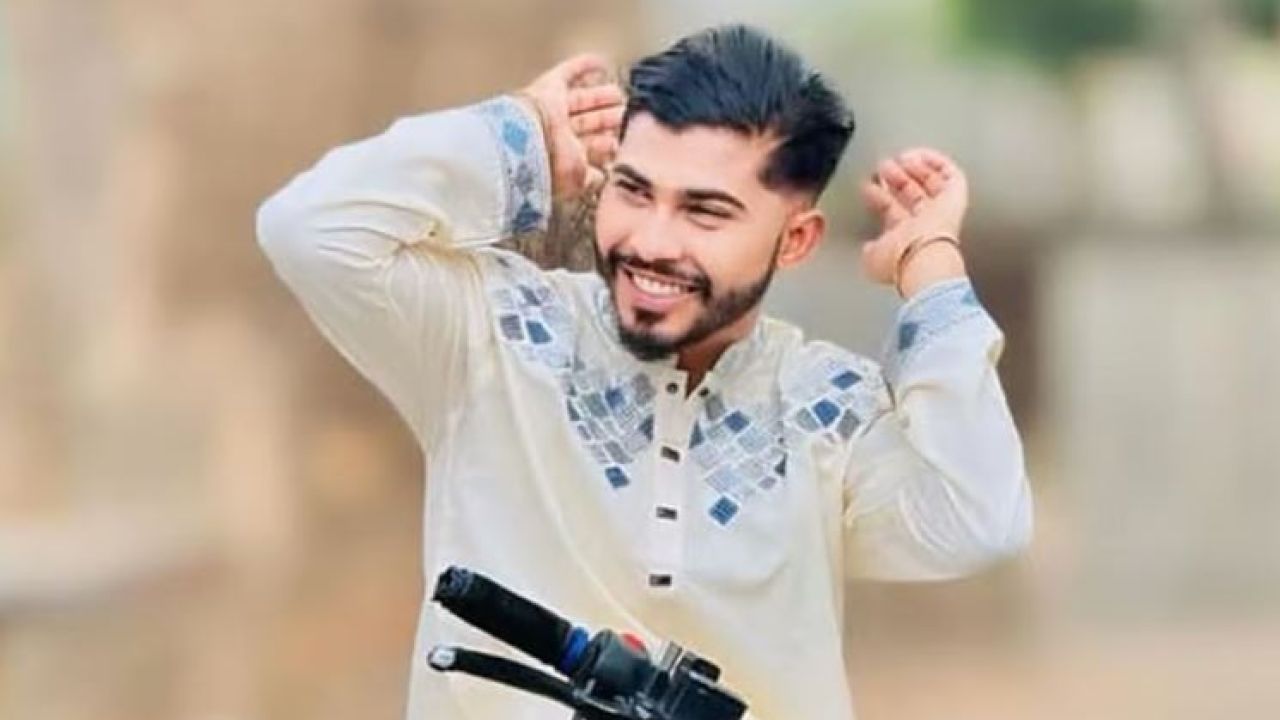 কেন্দ্রীয় শহীদ মিনার এলাকায় গুলিতে যুবক নিহত