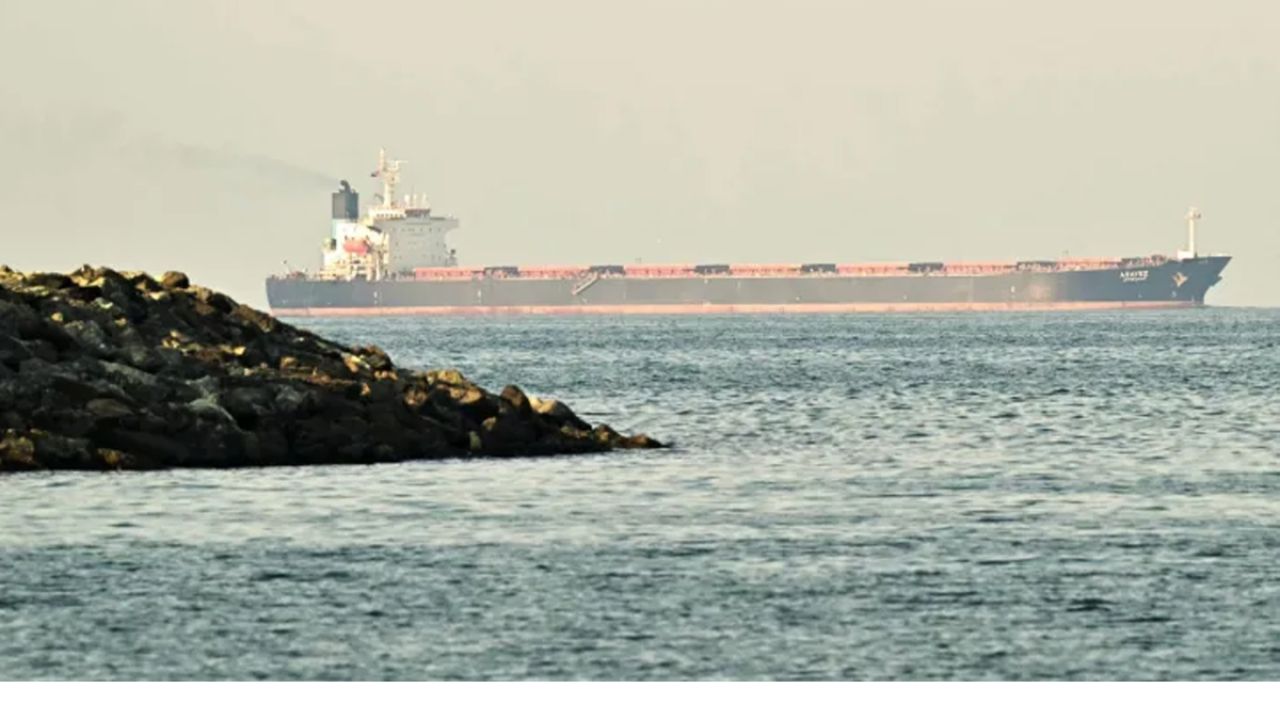 হরমুজ প্রণালী দিয়ে বাণিজ্যিক জাহাজ চলাচলে ইরানের শিথিলতা, বেড়েছে ট্রানজিট