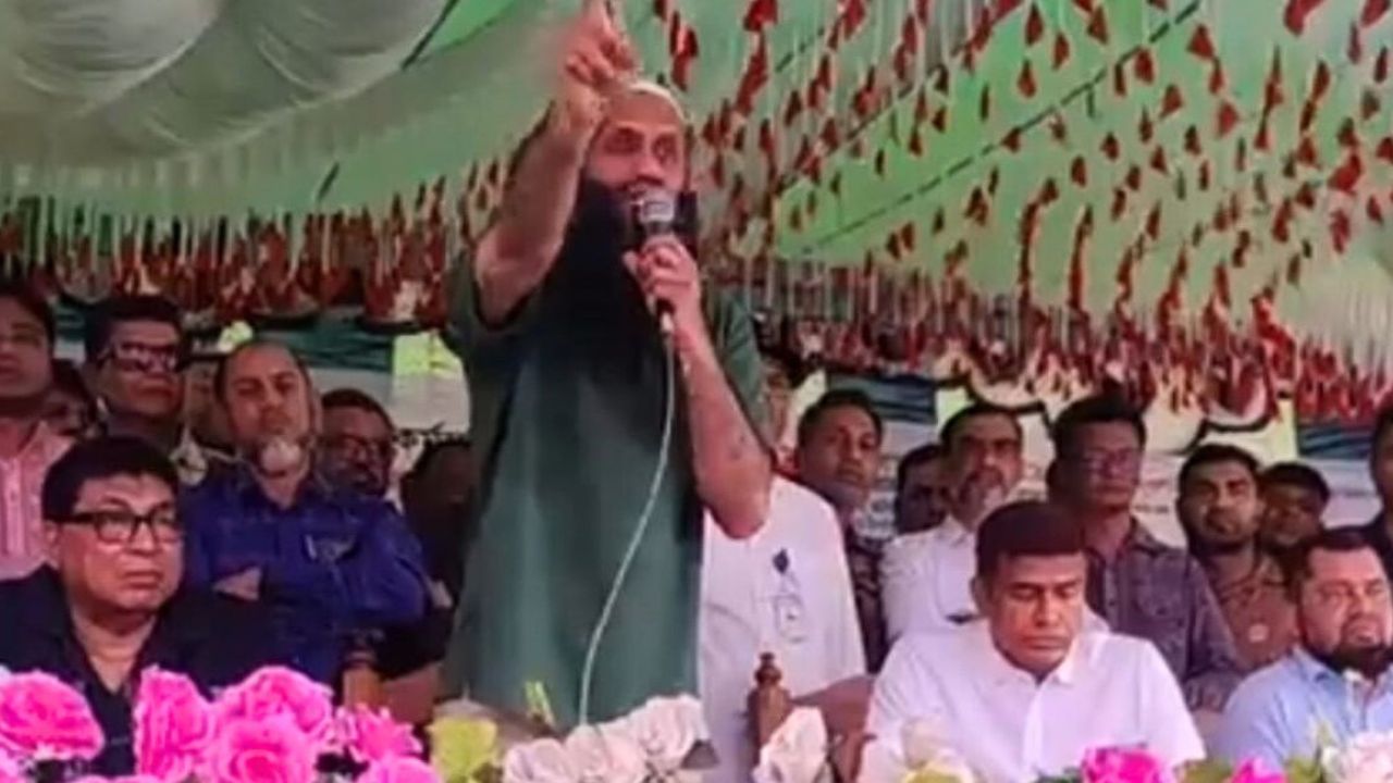 গোবিন্দগঞ্জে বহুল প্রতীক্ষিত শিংজানি খাল খননের উদ্বোধন