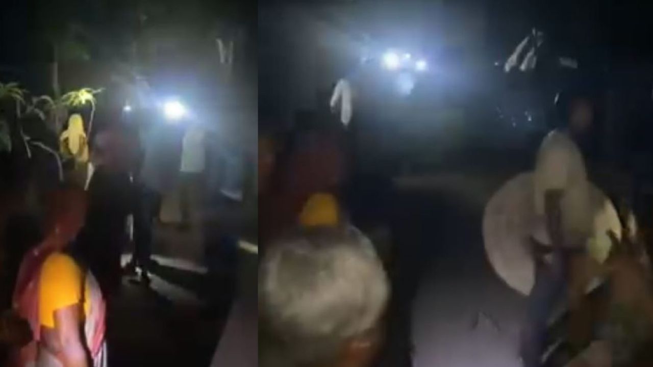 টর্চলাইট জ্বালিয়ে সংঘর্ষে জড়াল দুই গ্রুপ, আহত ১২