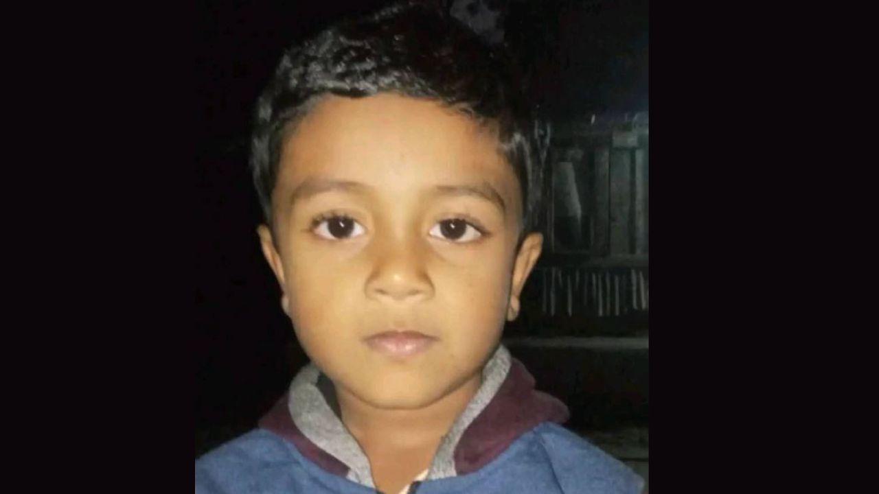 ঈদের জামা-জুতো পরা হলো না শিশু জুবায়েরের