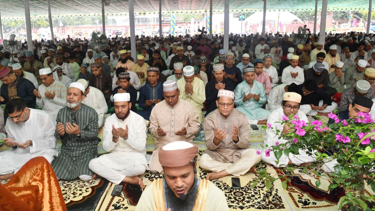 দেশবাসীর কল্যাণ কামনায় আইজিপি