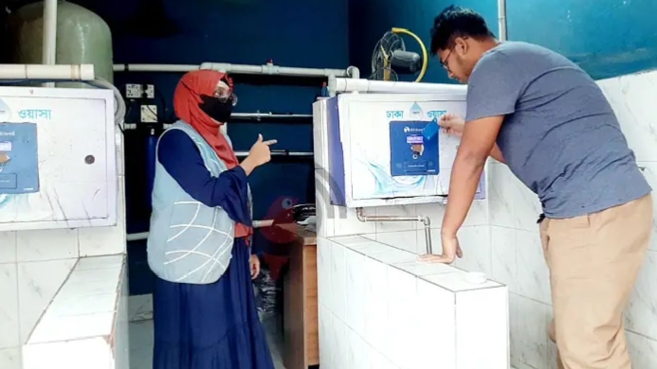 ছুটির আবেশ কাটিয়ে সচল পানির বুথ: স্বস্তিতে ফিরছেন নগরবাসী