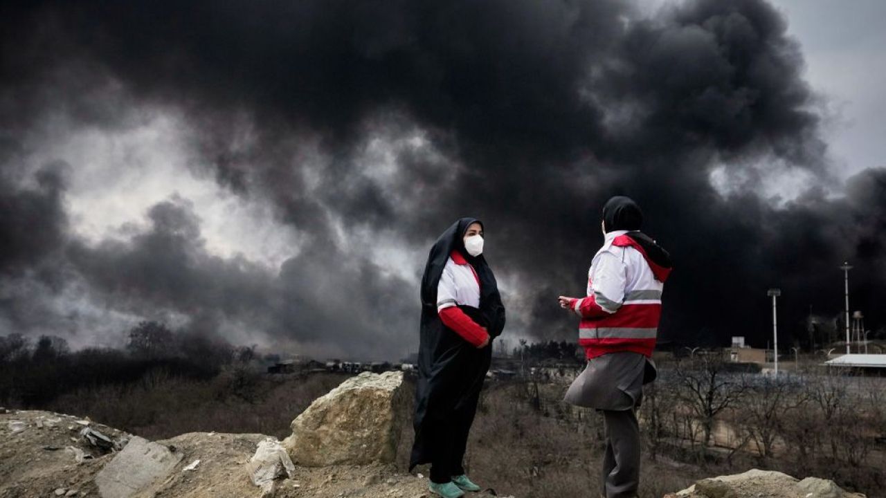 বিদ্যুৎকেন্দ্রে হামলা হলে হরমুজ প্রণালি পুরোপুরি বন্ধের হুঁশিয়ারি ইরানের