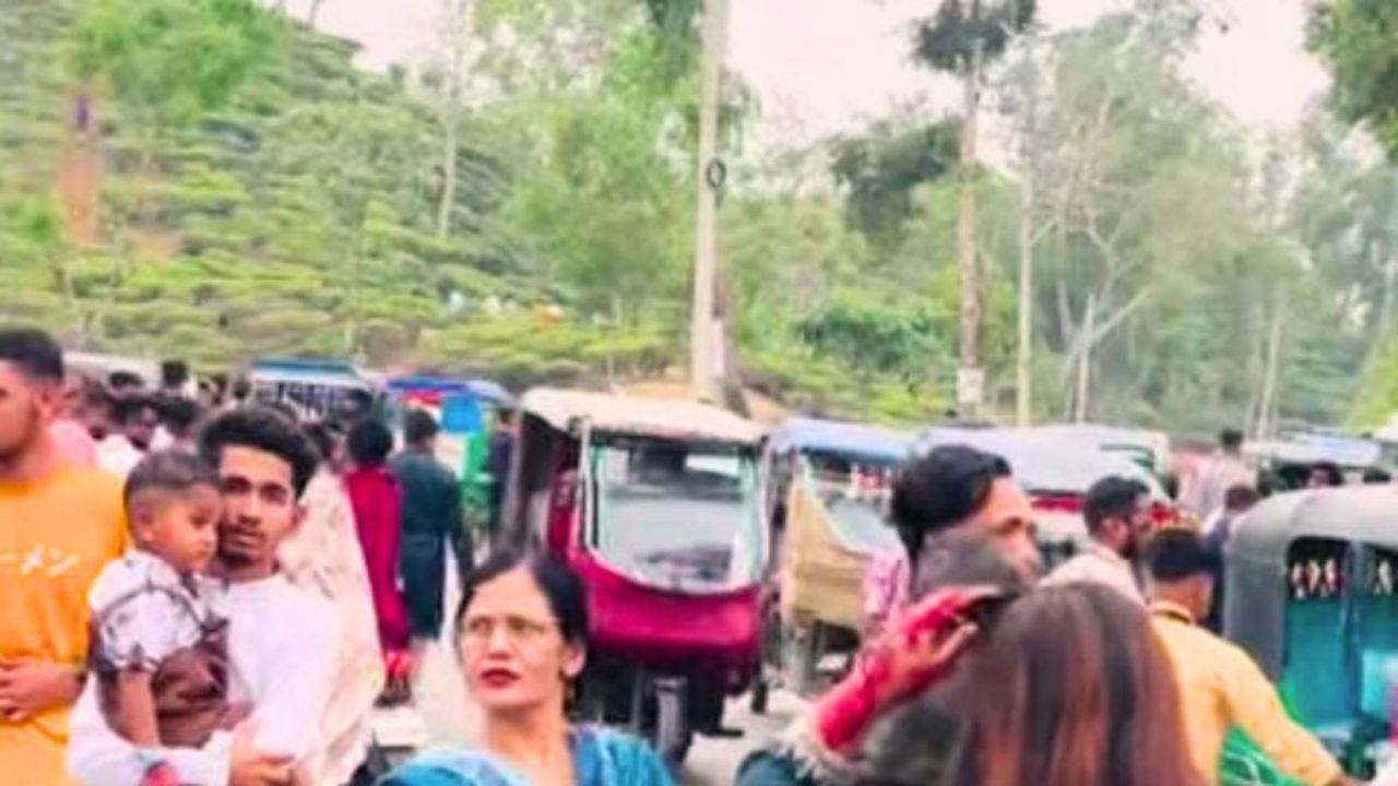 ঈদের ছুটিতে চা বাগানে পর্যটকের ঢল