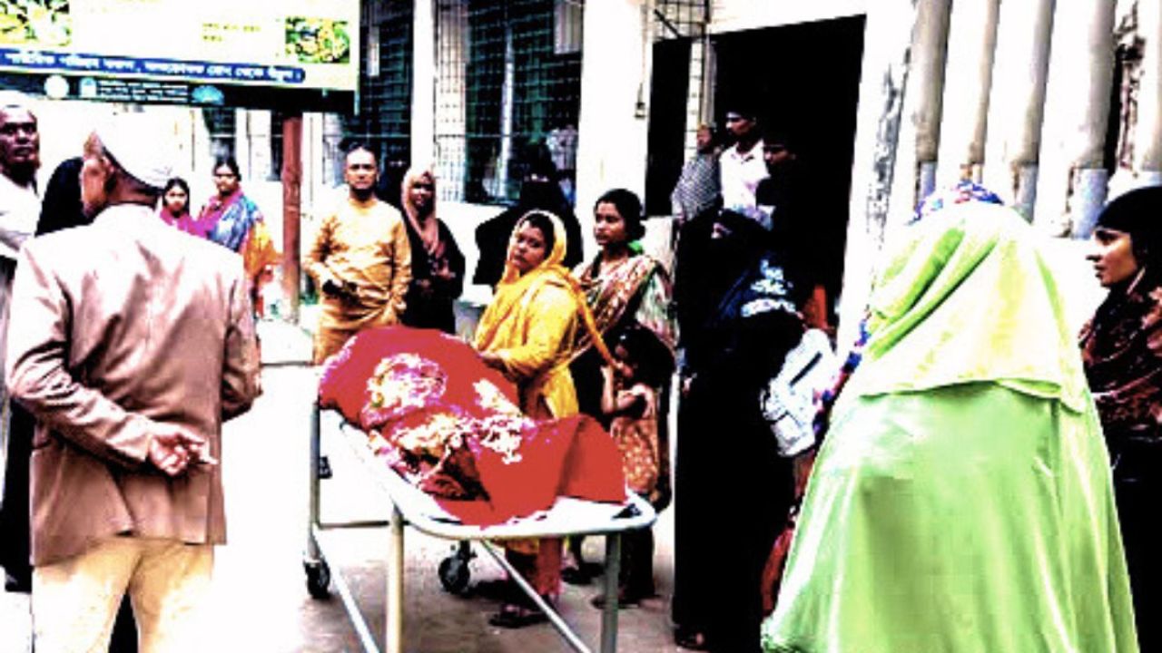 দোহারে জমি সংক্রান্ত বিরোধের জেরে বৃদ্ধাকে পিটিয়ে হত্যার অভিযোগ