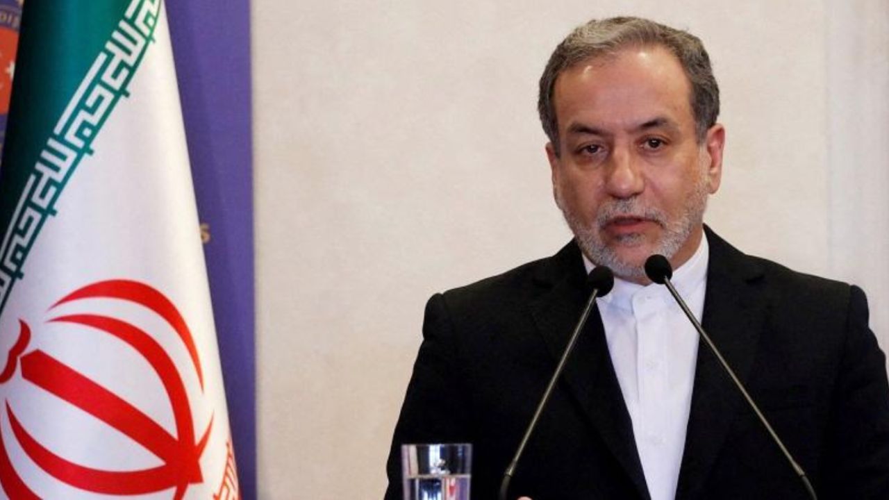 হরমুজ প্রণালি দিয়ে চলতে পারবে বাংলাদেশের জাহাজ: অভয় দিল ইরান