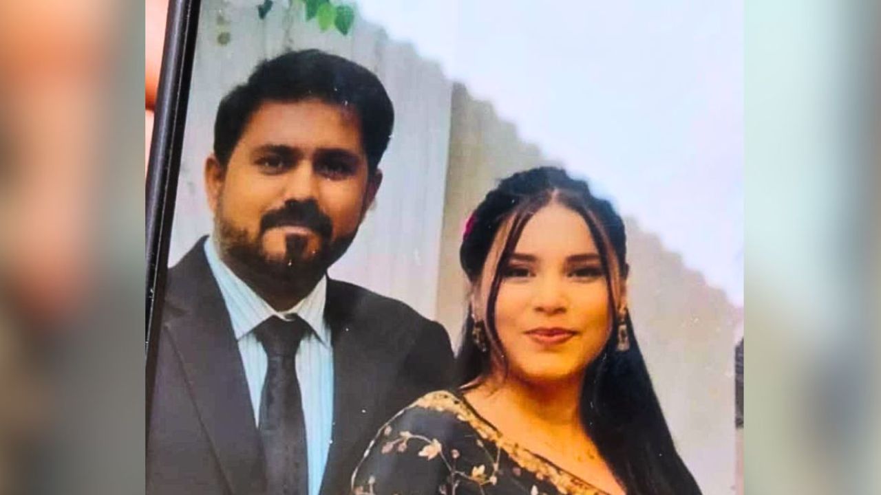 স্বপ্নপূরণের আগেই পদ্মায় ডুবল সৌম্য-অন্তীর সংসার