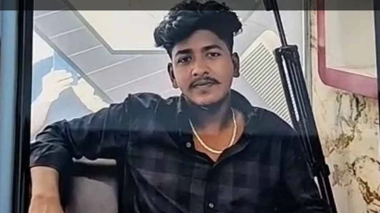 হেলমেট পরে পুলিশ পরিচয়ে কলেজছাত্রকে গুলি করে হত্যা