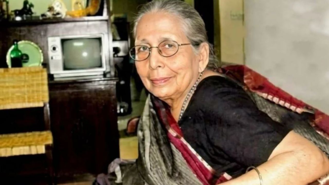 ‘মুখ ও মুখোশ’র গায়িকার দাফন বুদ্ধিজীবী কবরস্থানে