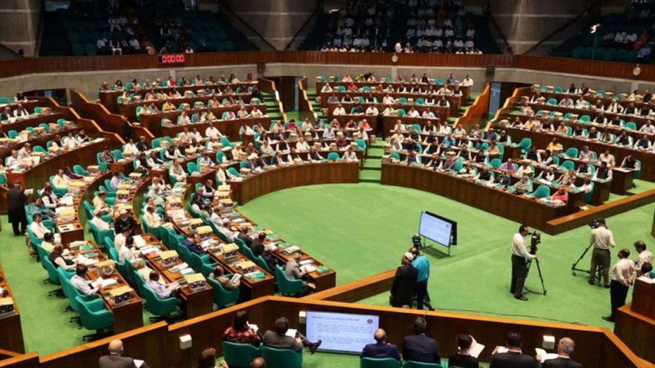 ঈদের ছুটি শেষে সংসদের অধিবেশন বসছে আজ