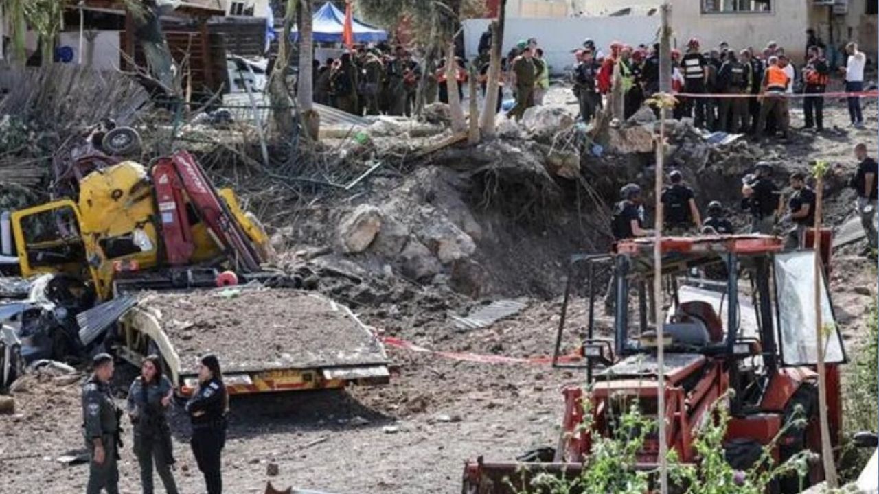 ইসরাইলে ইরানের সরাসরি ক্ষেপণাস্ত্র হামলায় আহত ১১