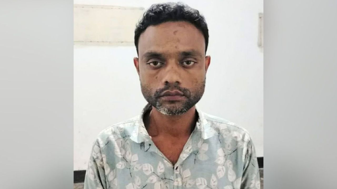 মহাদেবপুরে স্বামীর ছুরিকাঘাতে আহত স্ত্রীর মৃত্যু, স্বামী আটক