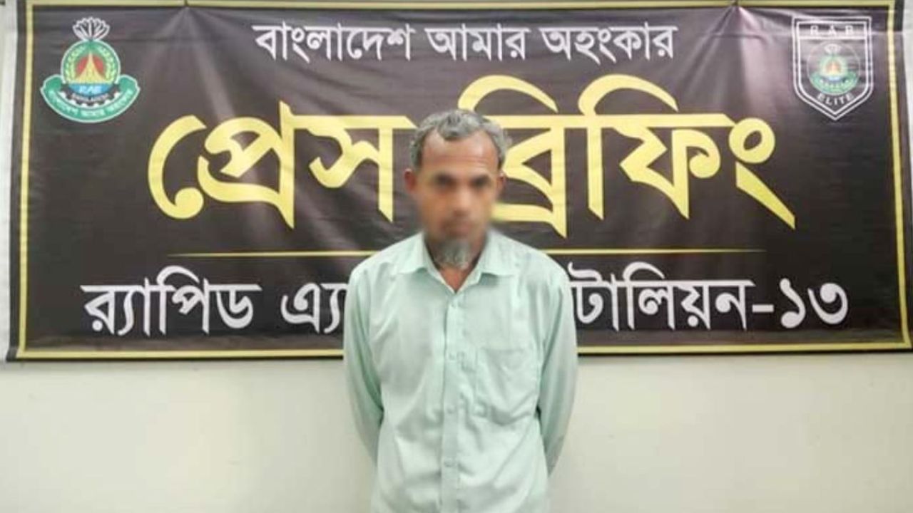 লালমনিরহাটে বিপুল পরিমাণ মাদকসহ গ্রেপ্তার ১