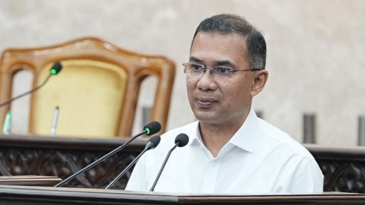 খেলোয়াড়দের দলের সদস্য না হওয়ার আহ্বান প্রধানমন্ত্রীর