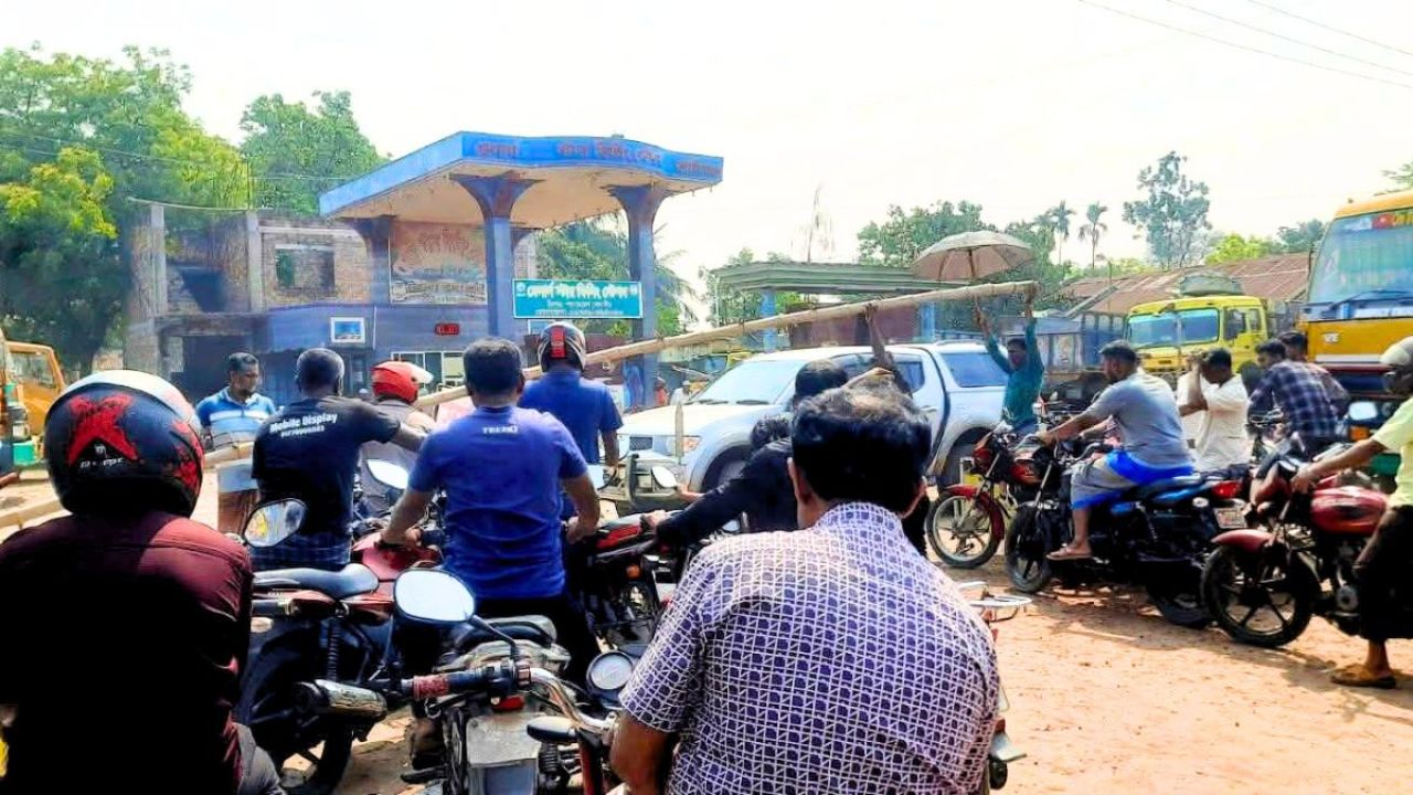 জ্বালানি সংকটে সংবাদ সংগ্রহে দুর্ভোগ