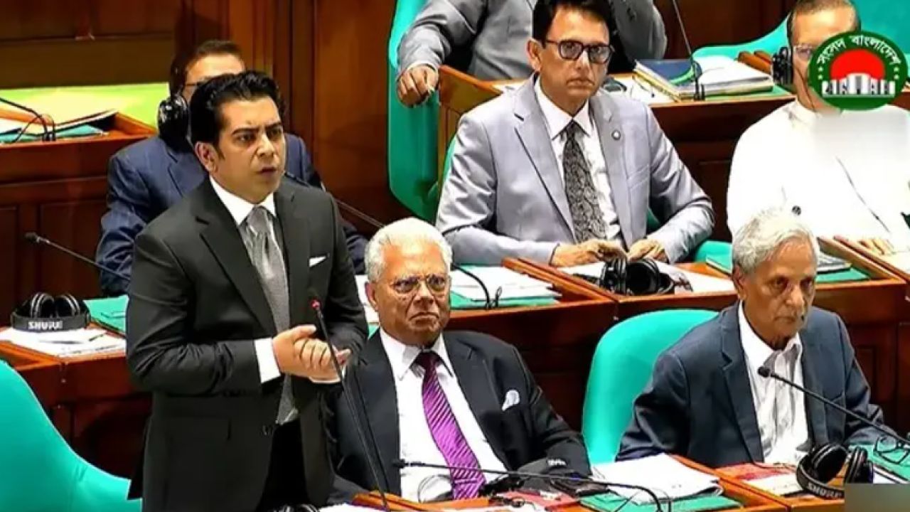 ‘সারাজীবন ভারত বিরোধিতা করে এখন গোপনে বৈঠক’