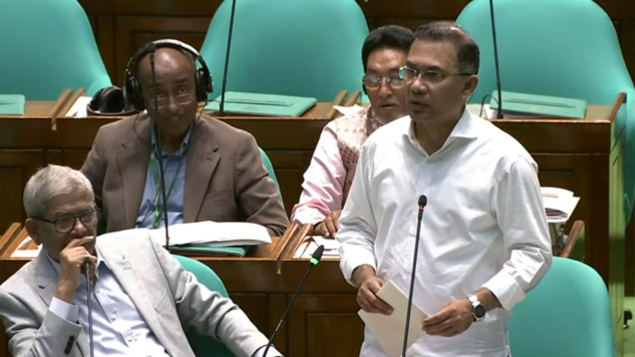 সংসদে নিজের ভুল স্বীকার করলেন প্রধানমন্ত্রী, দিলেন সংশোধনী