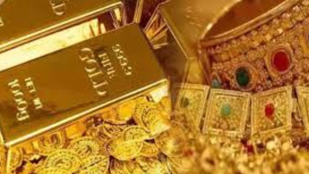 স্বর্ণের বাজারে অস্থিরতা কমছেই না:  আবারও দাম বাড়ল