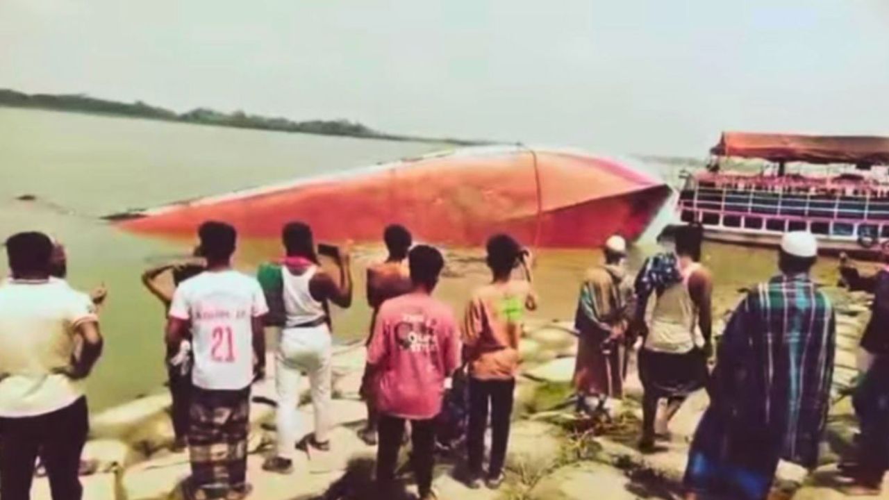 চরমোনাইয়ের রিজার্ভ লঞ্চডুবি, উদ্ধার অভিযান চলছে