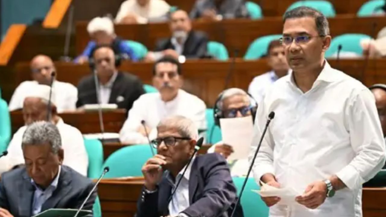 শ্রমিক কার্ড নয়, কল্যাণ তহবিলের স্বচ্ছতায় জোর প্রধানমন্ত্রীর