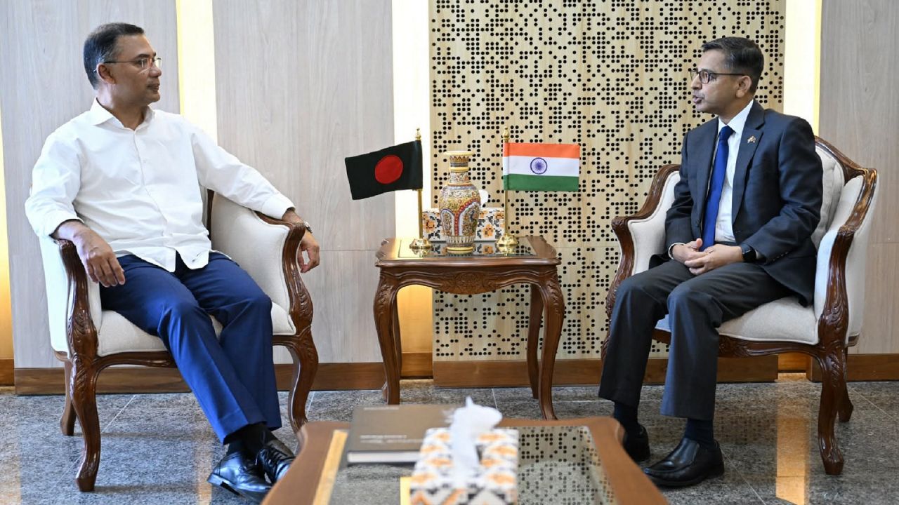 প্রধানমন্ত্রীর সঙ্গে ভারতীয় হাইকমিশনারের সৌজন্য সাক্ষাৎ