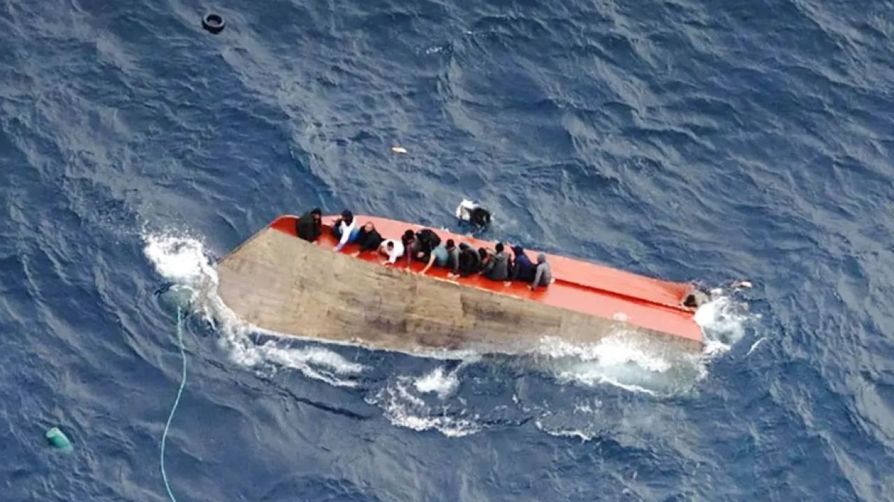 ভূমধ্যসাগরে নৌযান ডুবে ৭০ অভিবাসনপ্রত্যাশী নিখোঁজ, বাংলাদেশিসহ ৩২জন উদ্ধার