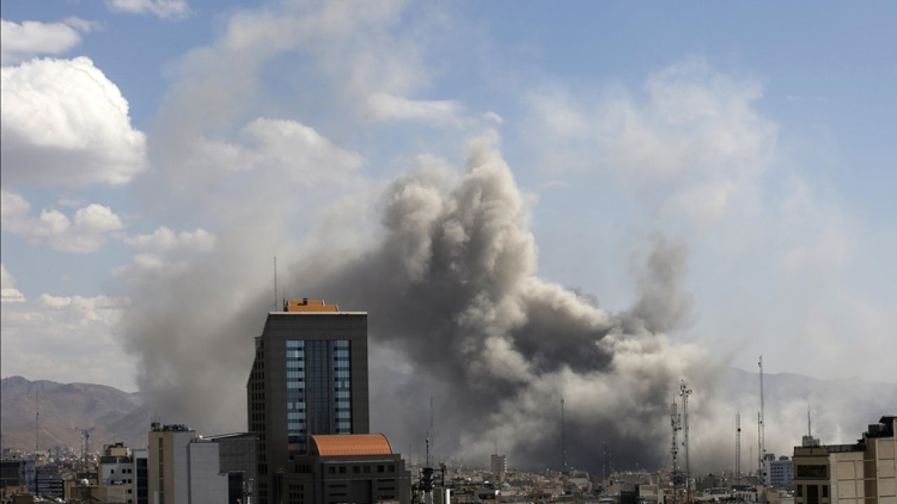  ইরানে ইসরায়েলের ‘ধারাবাহিক’ বিমান হাম/লার ঘোষণা