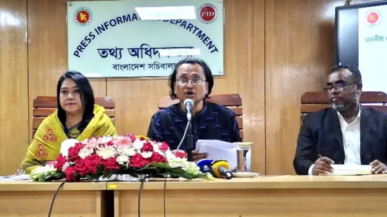 অন্তর্বর্তী সরকারের দুর্নীতির তদন্ত হবে: হুঁশিয়ারি উপদেষ্টার