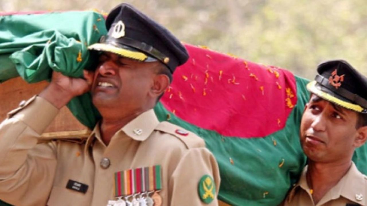 বিডিআর হত্যাকাণ্ড দেখে ফেলায় নজরুলকে হত্যা 