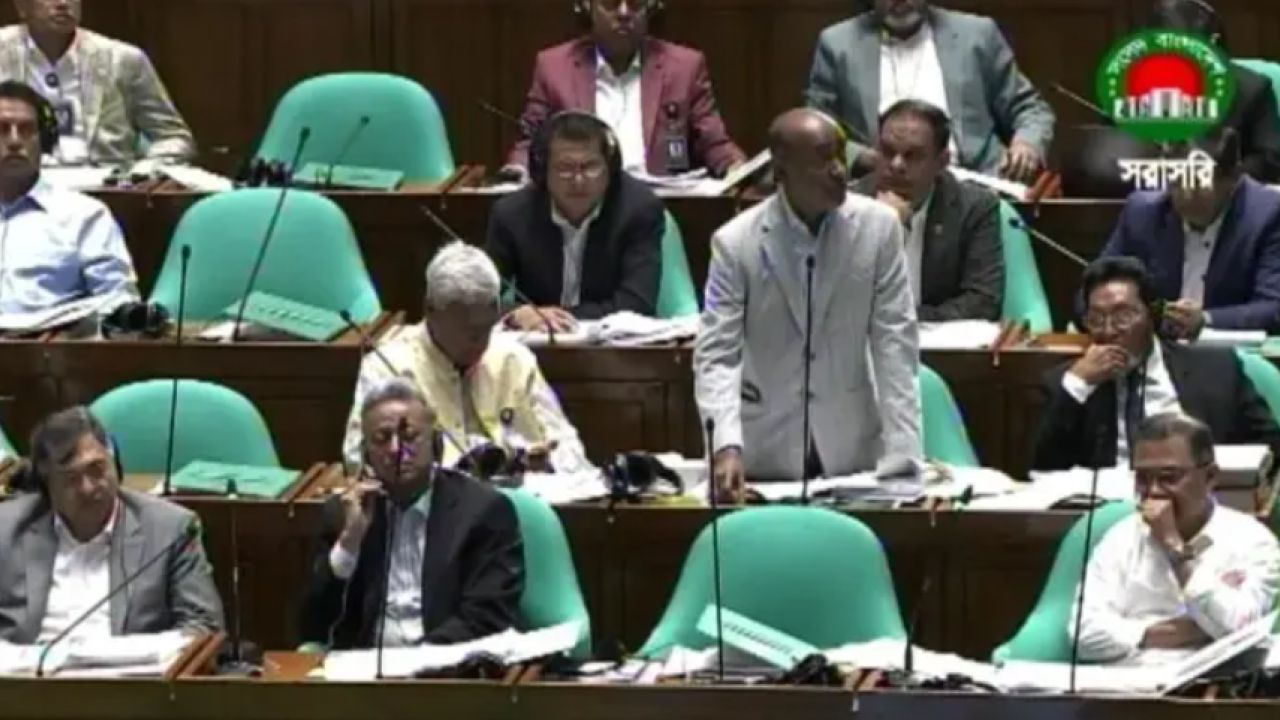 মানবাধিকারের পথে হাঁটছে সরকার: সংসদে আইনমন্ত্রী