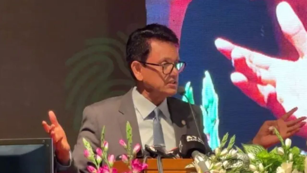 মহানগরীর স্কুলগুলোতে নতুন সময়সূচি, আগামী সোমবার থেকে কার্যকর