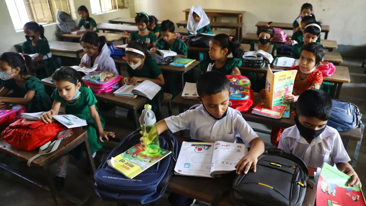 প্রথম শ্রেণীতে ভর্তি ও প্রাসঙ্গিক কিছু কথা