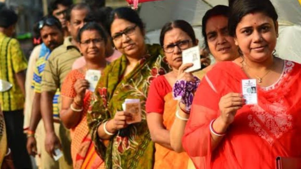 ভারতের তিন রাজ্যে ভোট শেষ, কারা এগিয়ে?