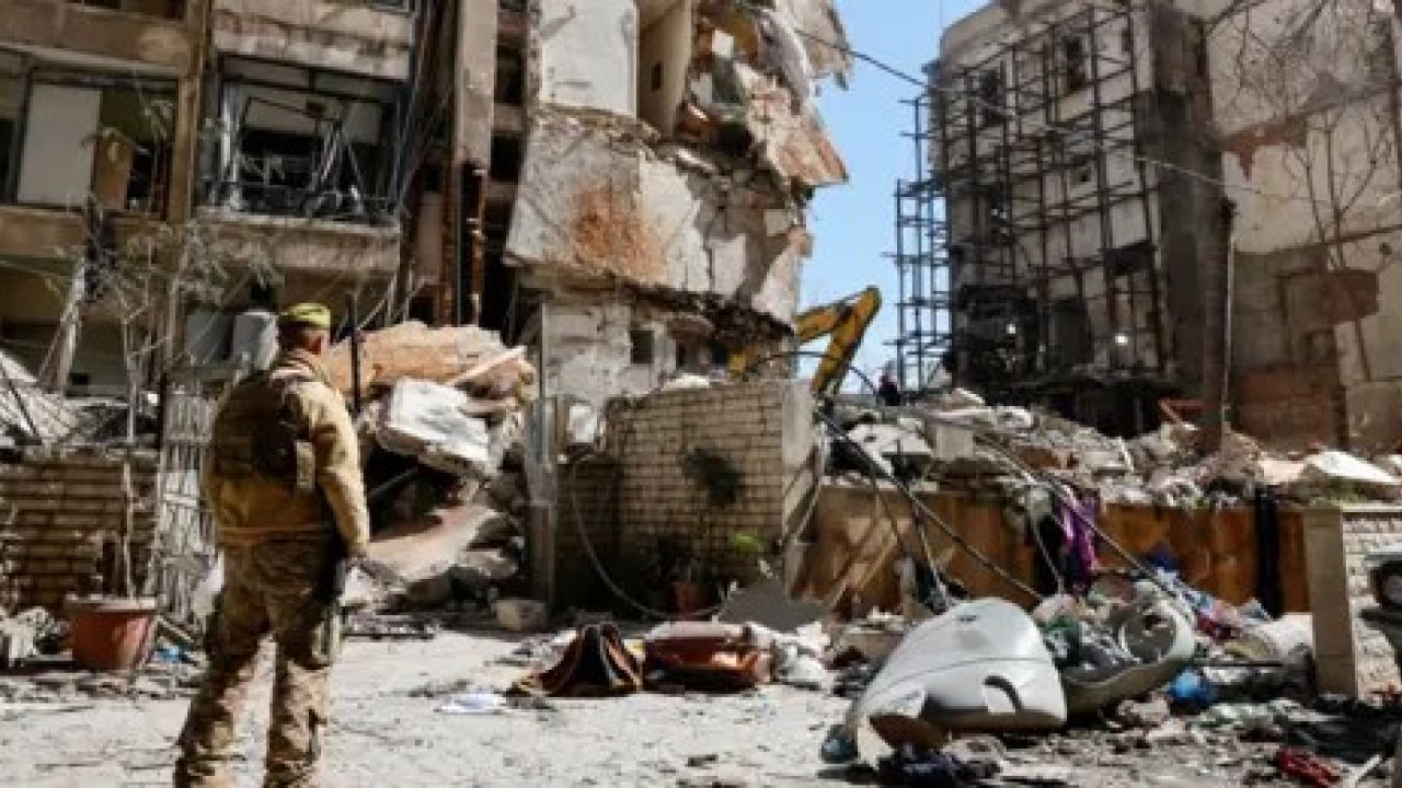  লেবাননে হামলা বন্ধ না হলে শান্তি আলোচনায় বসবে না ইরান