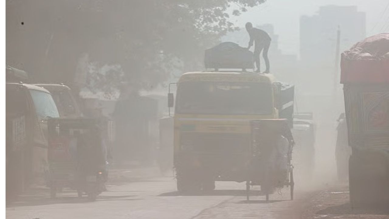 বৃষ্টির পরও অস্বাস্থ্যকর ঢাকার বায়ু
