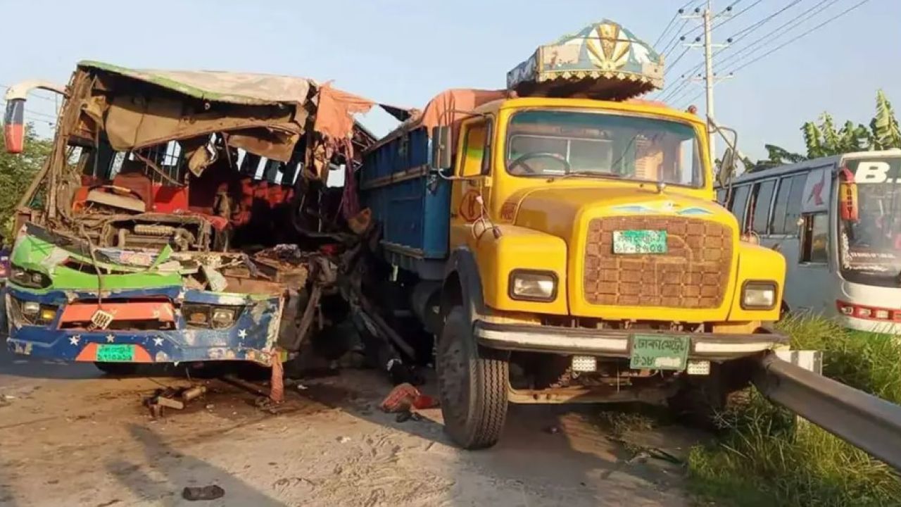 মার্চে সড়ক দুর্ঘটনায় নিহত পাঁচ শতাধিক