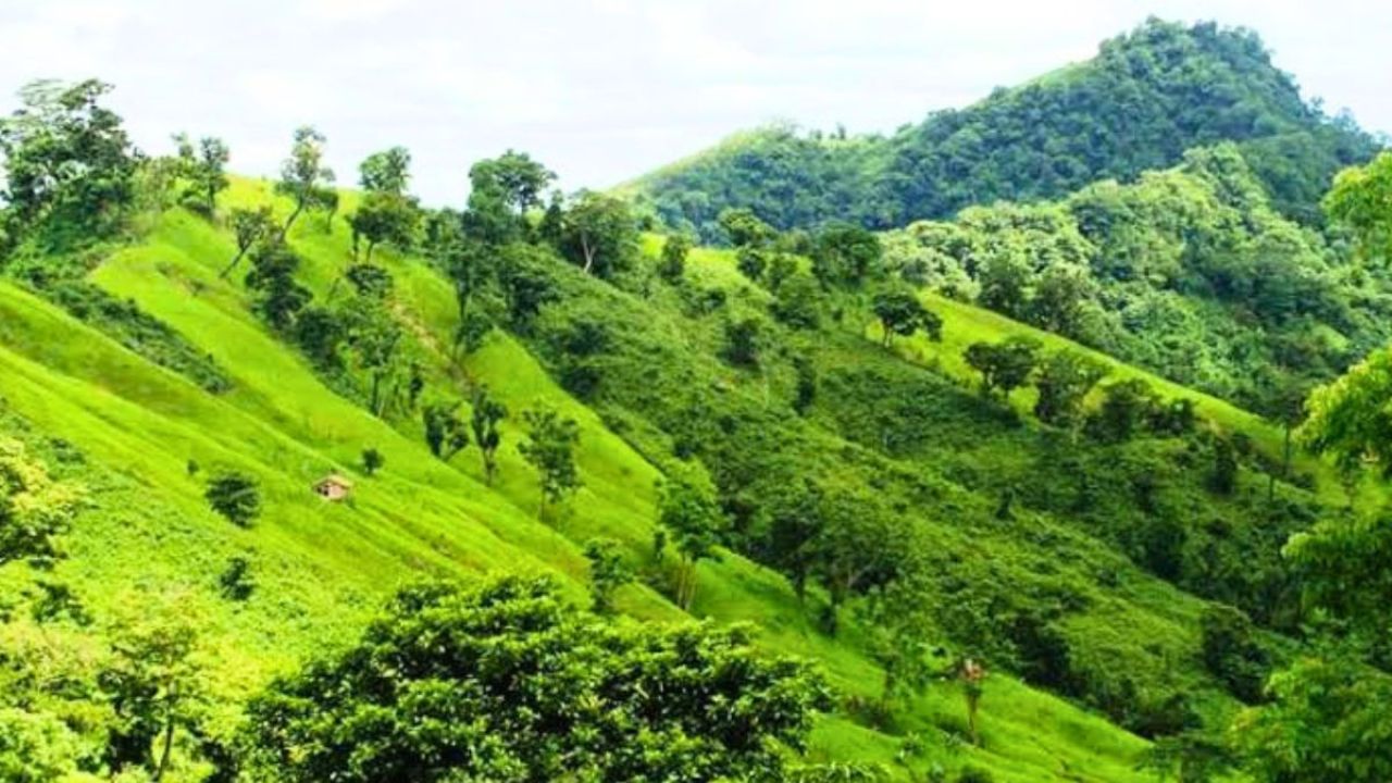 দেশের সর্বোচ্চ পর্বতশৃঙ্গ নির্ধারণে প্রথমবারের মতো সরকারি জরিপ শুরু