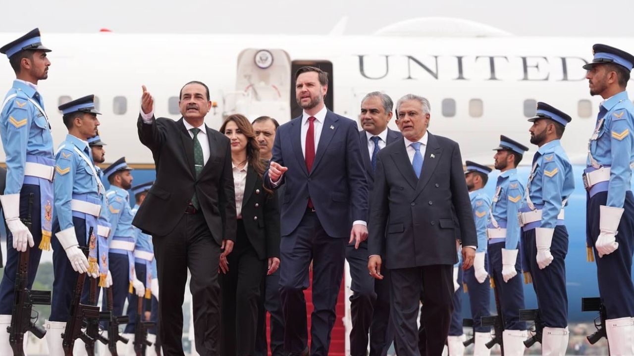 বিদেশে জব্দ করা ইরানি সম্পদ ছাড়তে রাজি যুক্তরাষ্ট্র