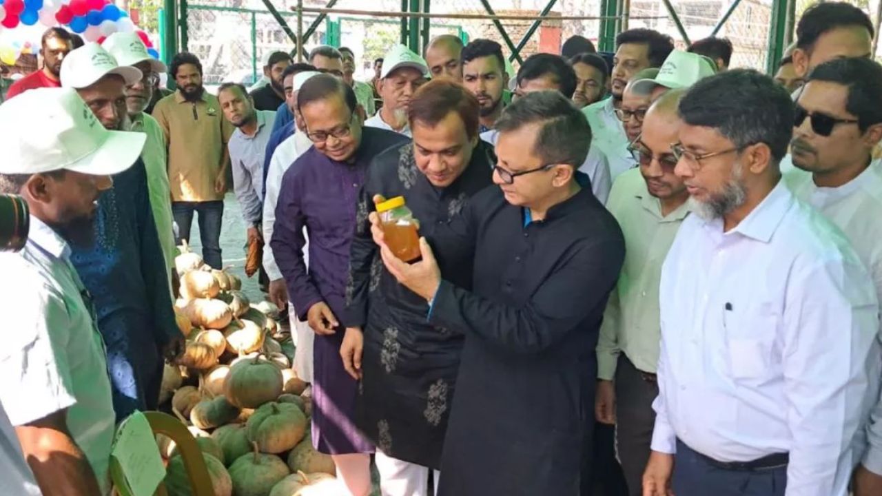সিলেটে ‘কৃষকের হাট’: সরাসরি সংযোগে বাজার 'সিন্ডিকেট ভাঙার নতুন দিগন্ত'