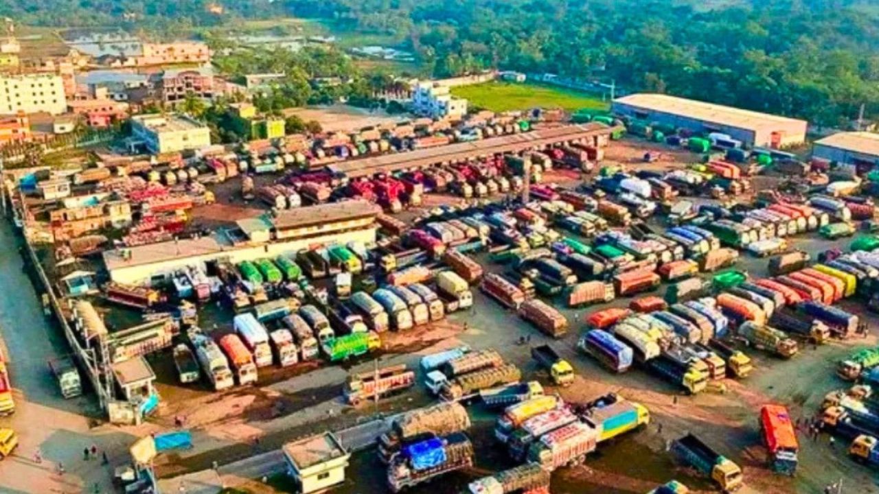 ভোমরা স্থলবন্দরে আমদানি-রপ্তানি বাণিজ্যে স্থবিরতা