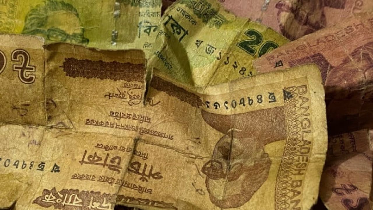 ছেঁড়া-ফাটা নোট না নিলে ব্যাংকের বিরুদ্ধে কঠোর ব্যবস্থা নিবে কেন্দ্রীয় ব্যাংক