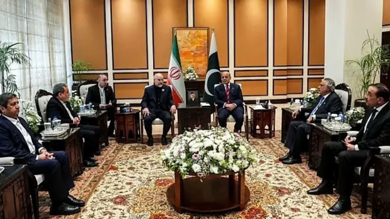 ইসলামাবাদে যুক্তরাষ্ট্র ও ইরানের মধ্যে দ্বিতীয় দফা বৈঠকের প্রস্তাব দিয়েছে পাকিস্তান