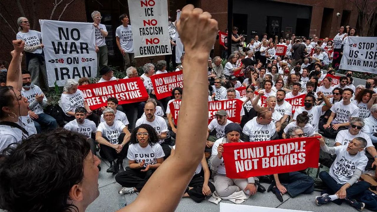 ইসরায়েলে অস্ত্র বিক্রির প্রতিবাদে যুক্তরাষ্ট্রে বিক্ষোভ