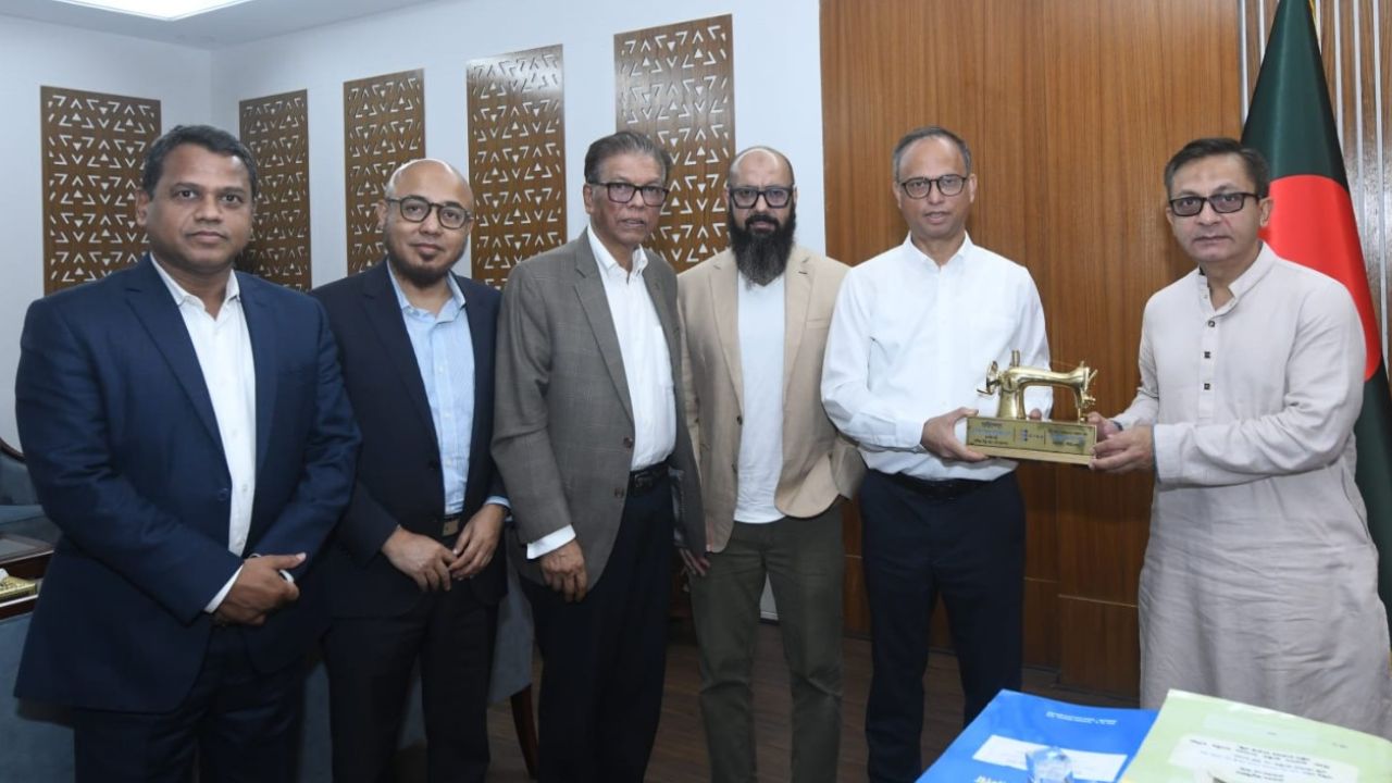 প্রতিযোগিতায় টিকতে জোরালো নীতি-সহায়তা চায় বিজিএমইএ 